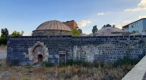 Topçuoğlu Hamamı: Mazlum Ağa Hamamı This picture was uploaded via app "Wiki Loves Monuments Turkey"