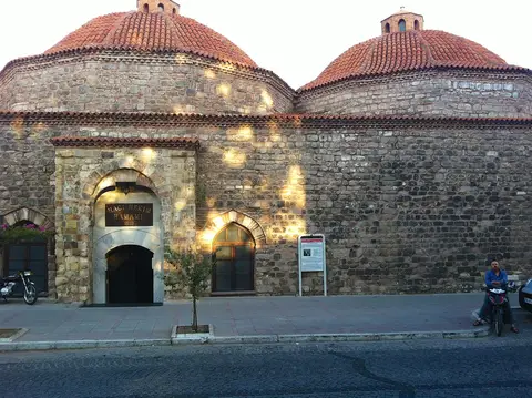 Hacı Hekim Hamamı, Bergama/İzmir — hamam genel görünümü