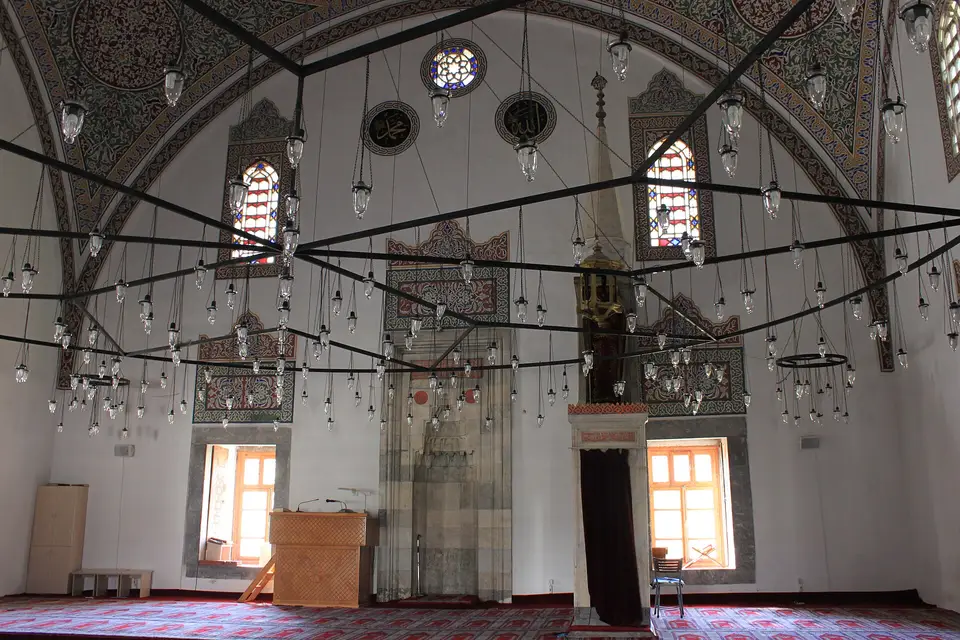 Karapınar; Selimiye Külliyesi; 1563'ten Sultan Selim Camii