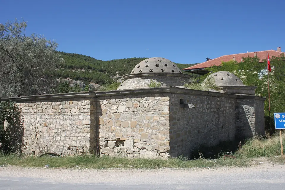 Çaybaşı Hamamı: Korkuteli; Tarihi Hamam; Selçuklu döneminden, 13