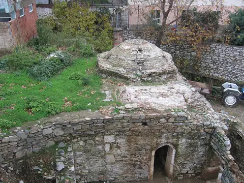 Altınoluk Hamamı, Burhaniye/Balıkesir — hamam genel görünümü