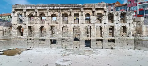 Kral Kızı Hamamı: Sarıkaya Roma Hamamı (Basilica Therma)